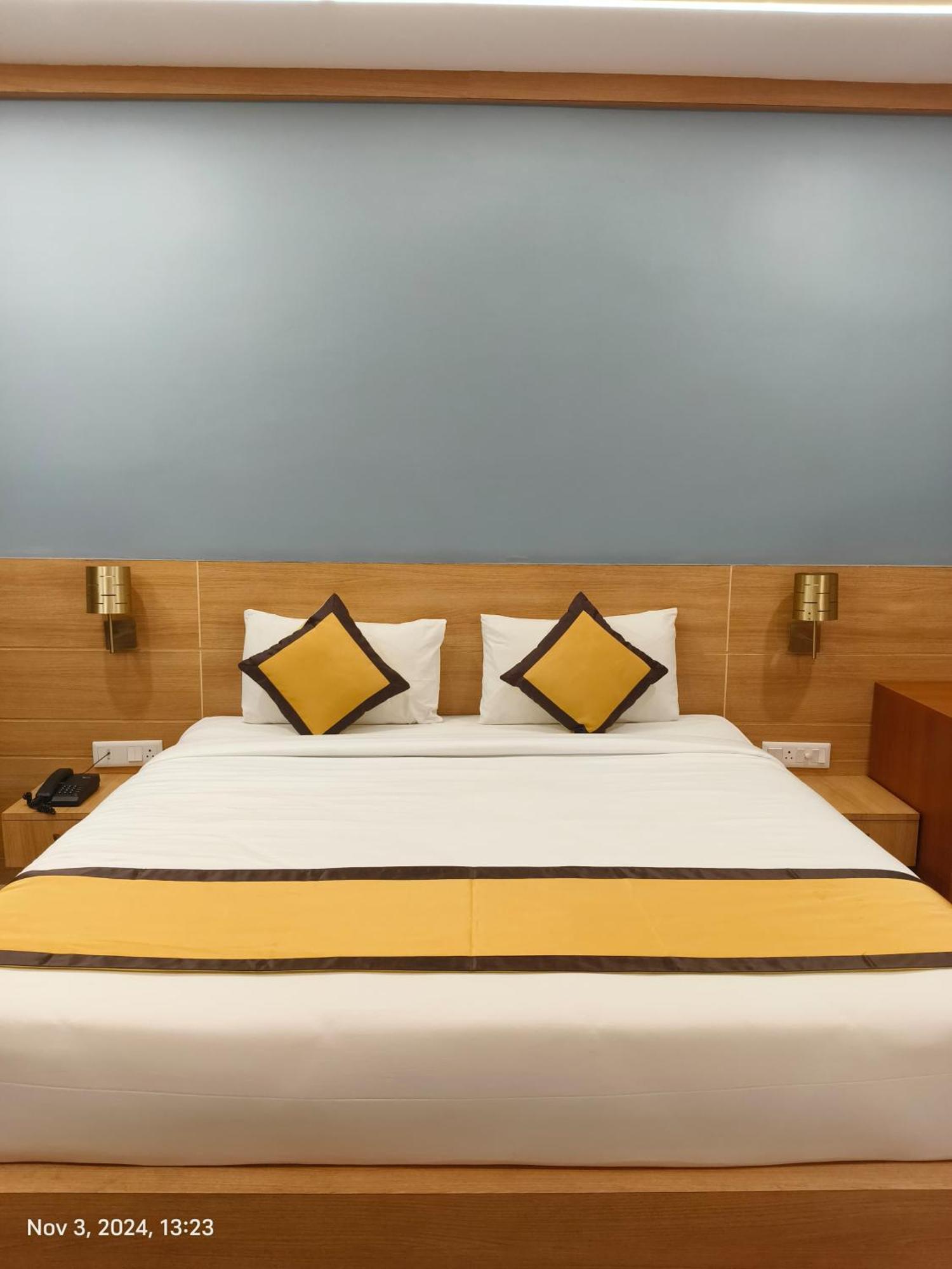 Rs Regal Inn-Deoghar Bagian luar foto