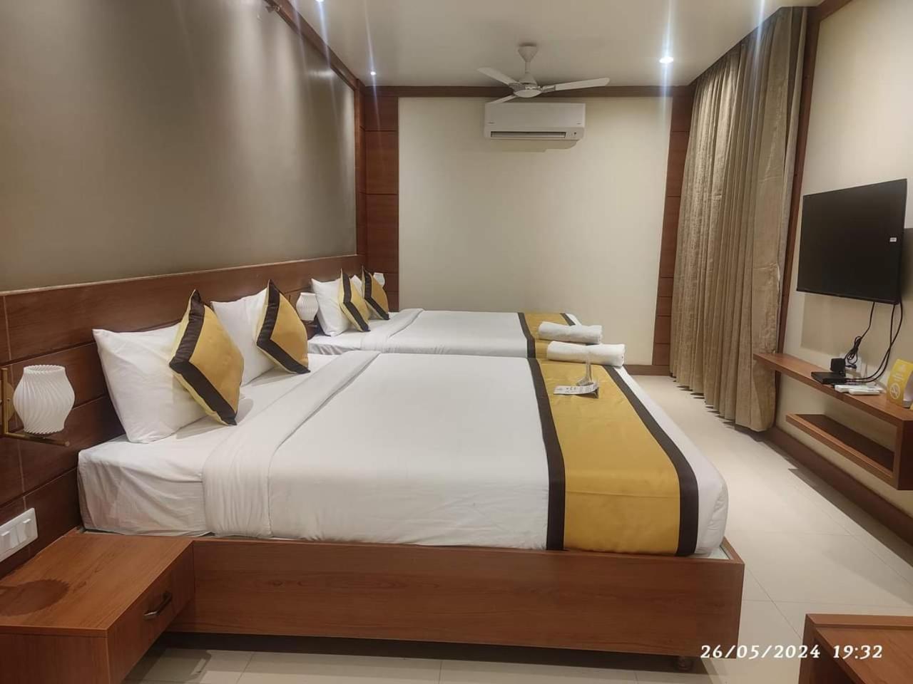Rs Regal Inn-Deoghar Bagian luar foto